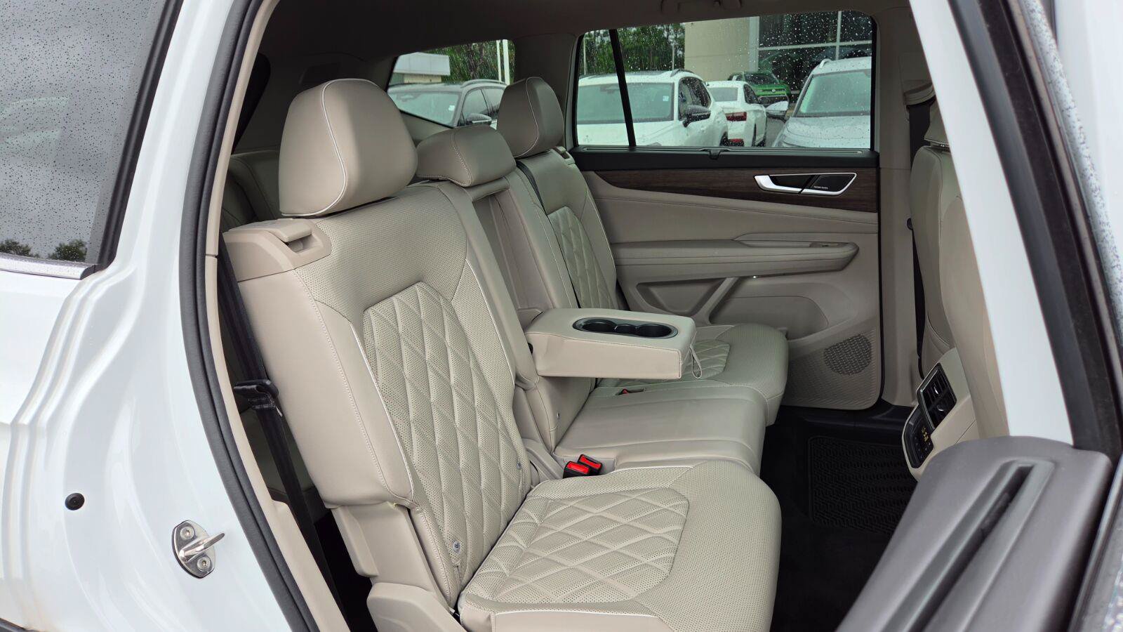 Used 2024 Volkswagen Atlas SEL Premium R-Line AWD/4WD image 66