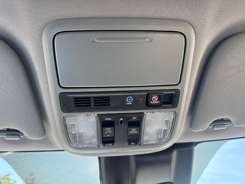 Certified 2020 Honda Odyssey Elite image 28