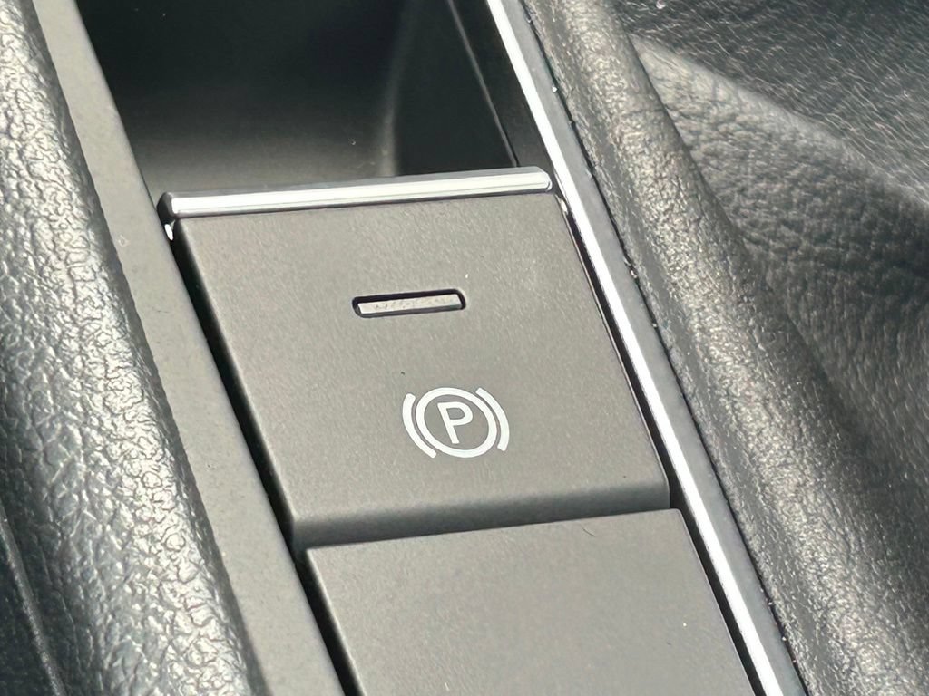 New 2026 Volkswagen Jetta SEL FWD image 49
