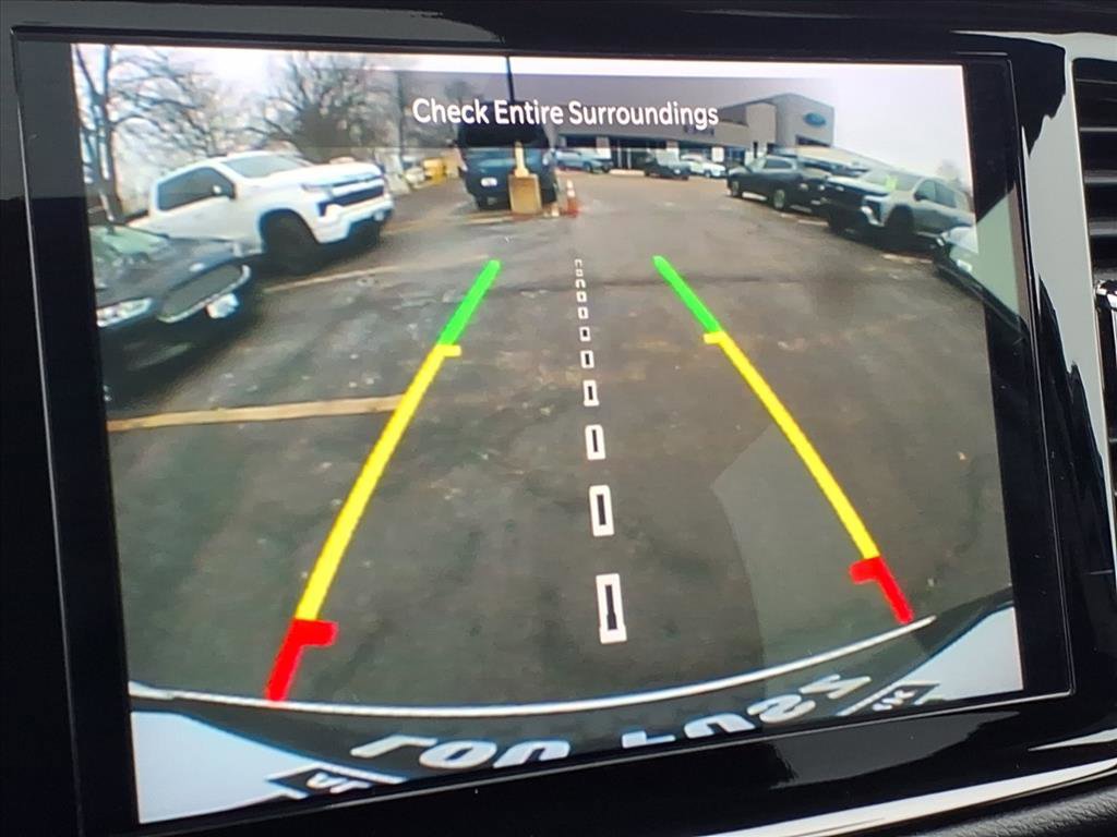 Used 2023 Dodge Durango GT image 12