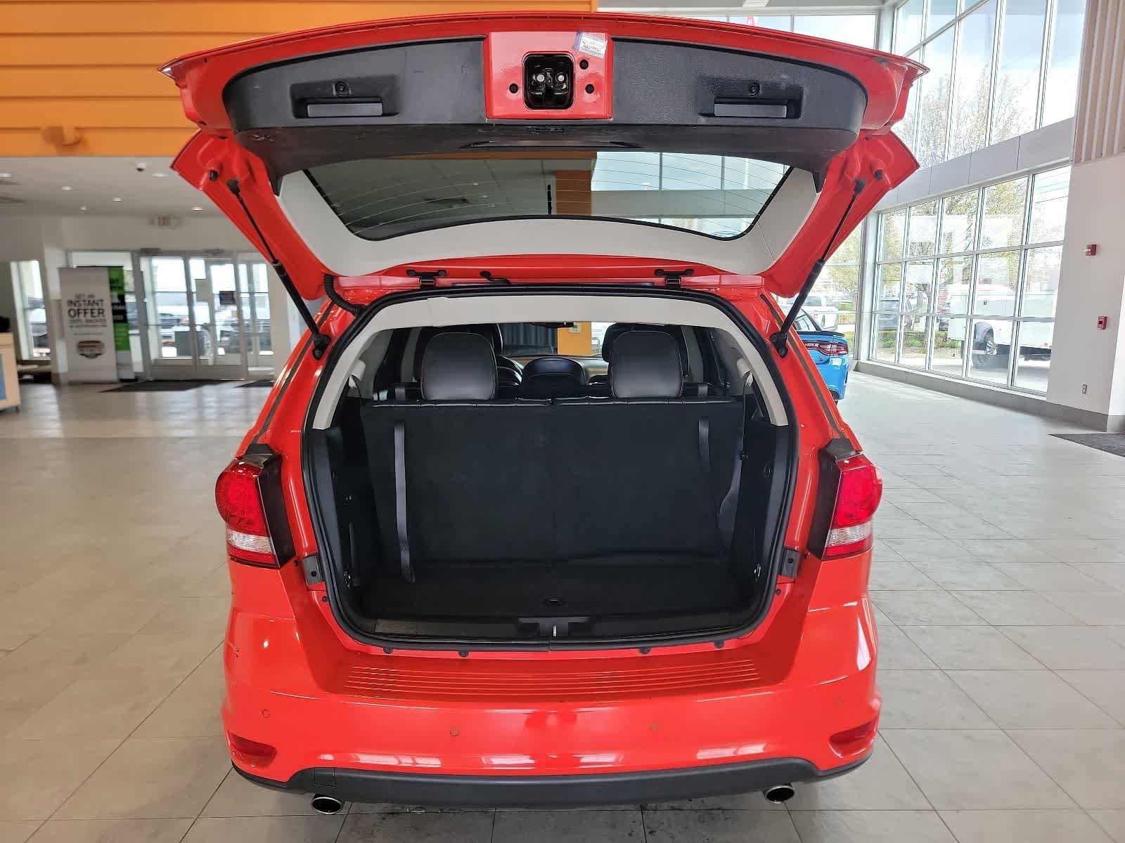Used 2017 Dodge Journey GT w/ Driver Convenience Group AWD/4WD image 24
