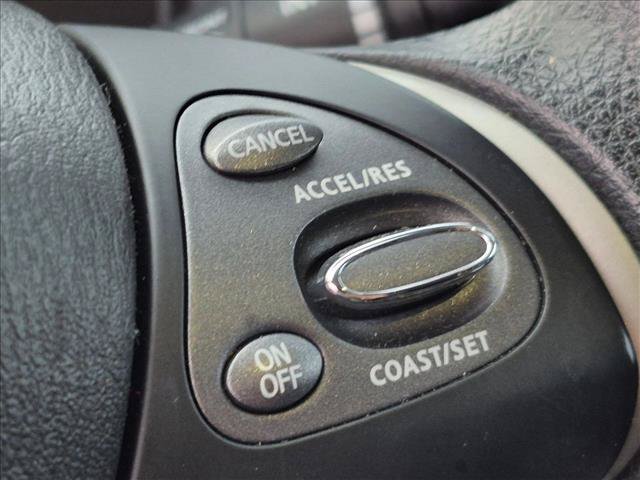 Used 2017 Nissan Pathfinder S FWD image 11
