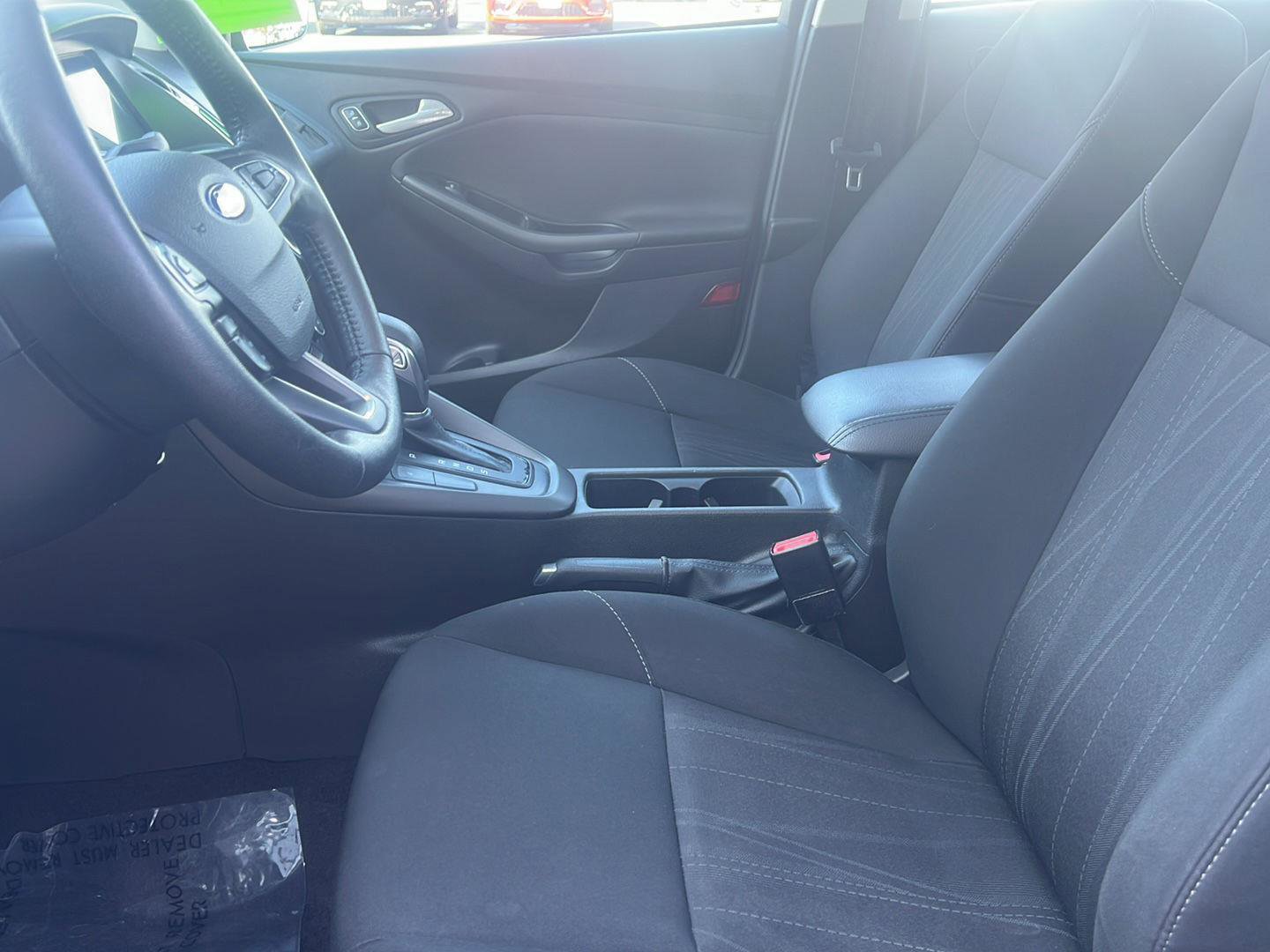 Used 2018 Ford Focus SEL w/ Cold Weather Package image 6