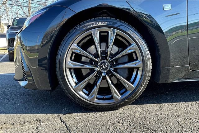 Used 2024 Lexus IS 350 F Sport w/ Memory Package image 34