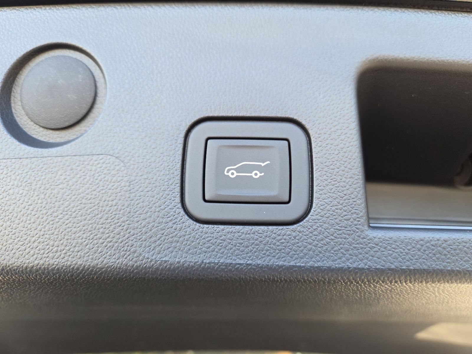 New 2026 GMC Terrain AT4 w/ Convenience Package III AWD/4WD image 23