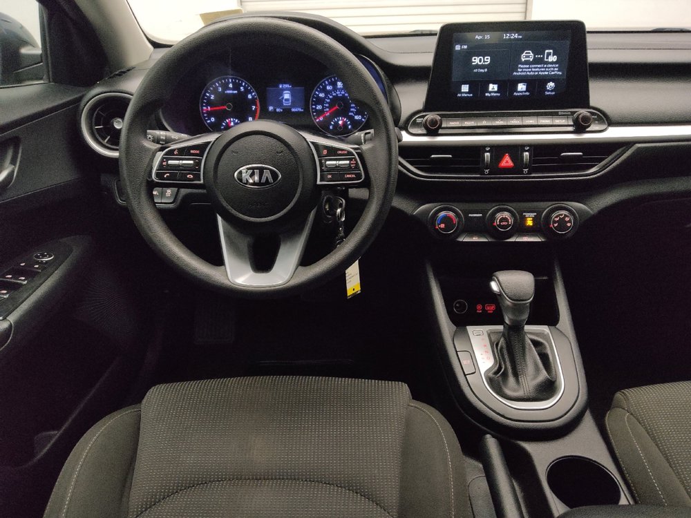 Used 2021 Kia Forte LXS FWD image 22