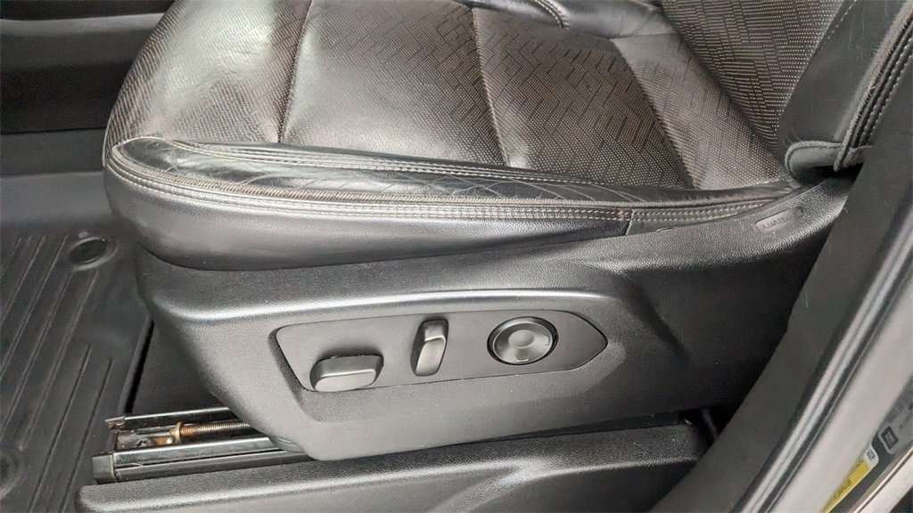 Used 2021 Chevrolet Tahoe High Country w/ Premium Package image 29