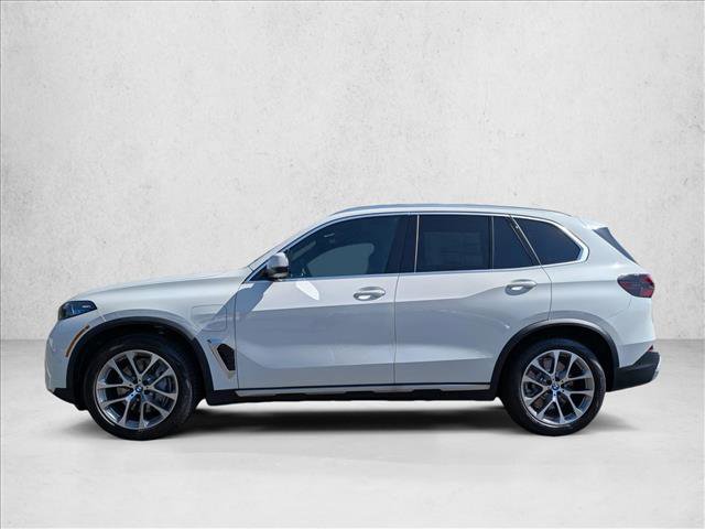 New 2026 BMW X5 xDrive50e w/ Executive Package AWD/4WD image 9
