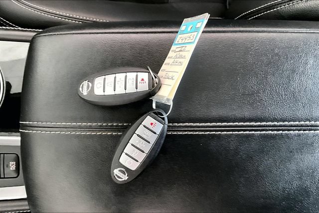 Used 2022 Nissan Altima 2.5 Platinum AWD/4WD image 42