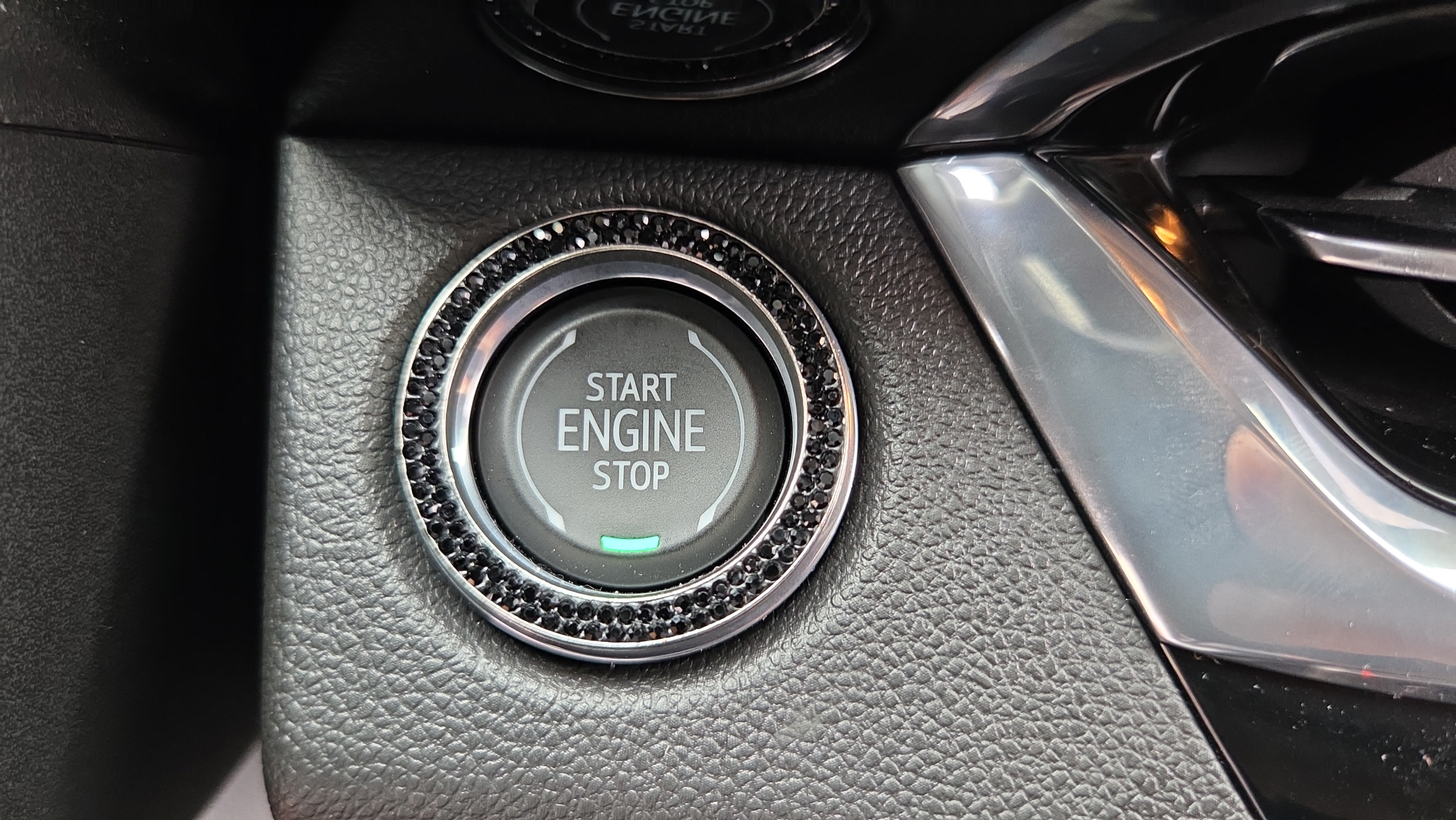 Used 2025 Buick Envista Sport Touring w/ Convenience I Package FWD image 22