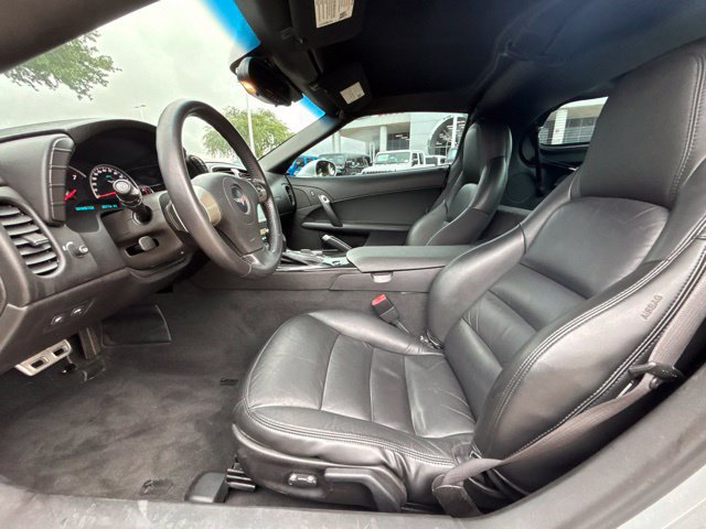 Used 2011 Chevrolet Corvette Coupe w/ 1LT RWD image 12