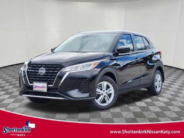 New 2025 Nissan Kicks Play S