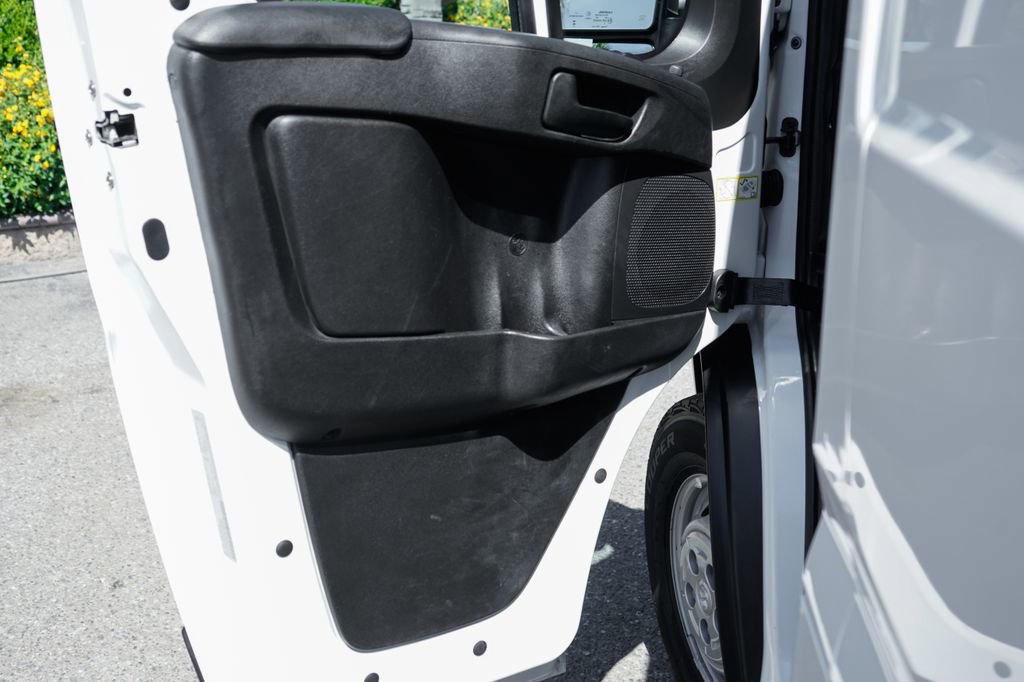 Used 2024 RAM ProMaster 2500 w/ Safety Group image 18