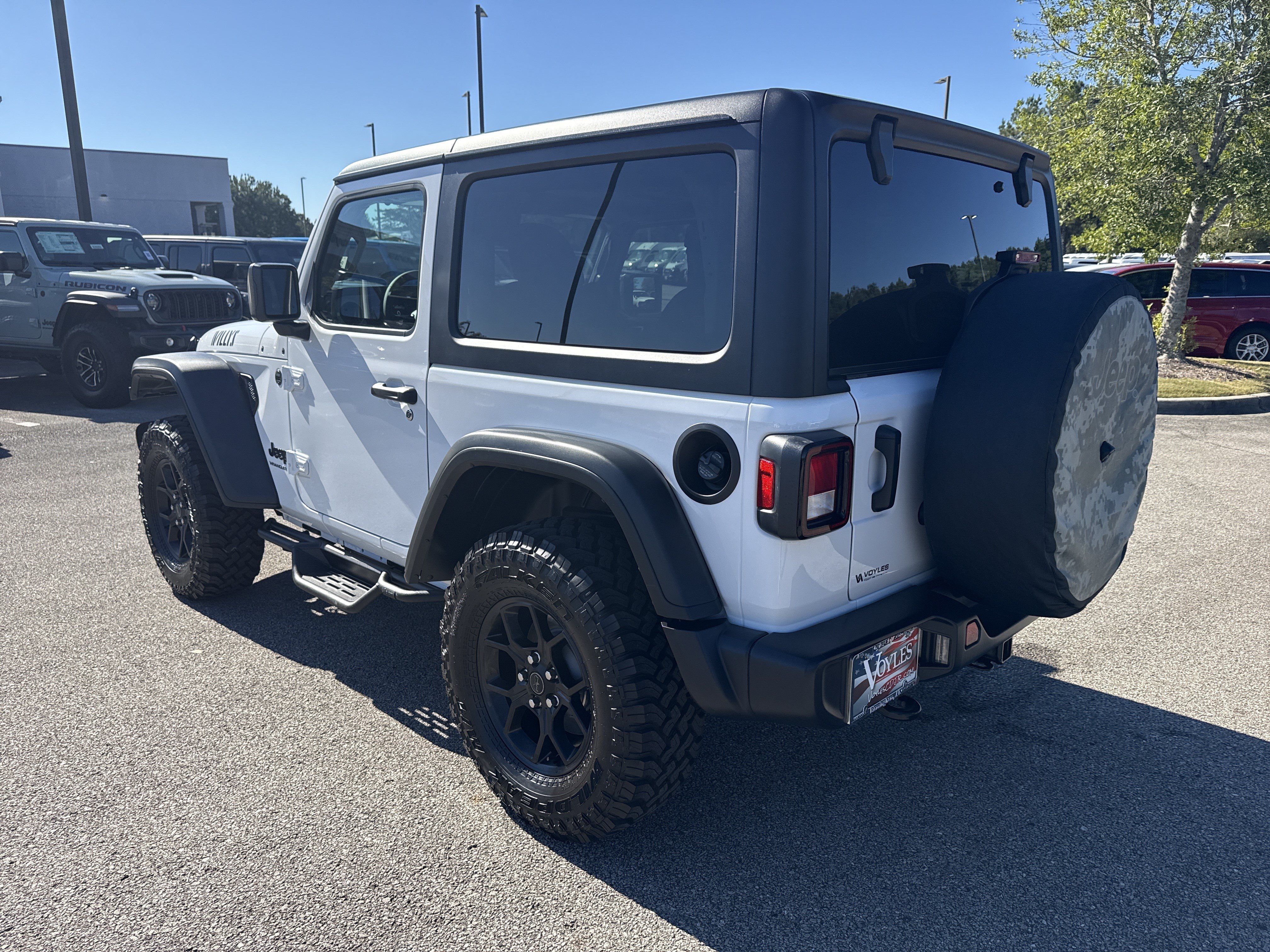 Used 2026 Jeep Wrangler Sport AWD/4WD image 5