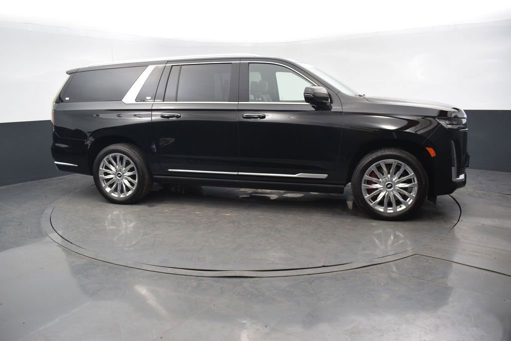 Certified 2024 Cadillac Escalade ESV Premium Luxury w/ Performance Package image 7