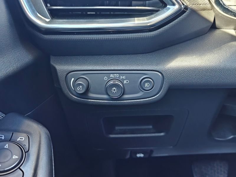 Used 2022 Chevrolet TrailBlazer LT image 19