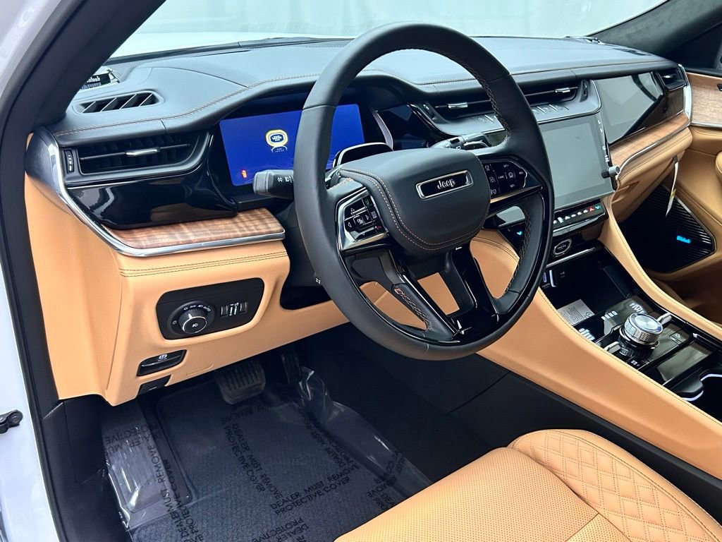 New 2026 Jeep Grand Cherokee L Summit image 10