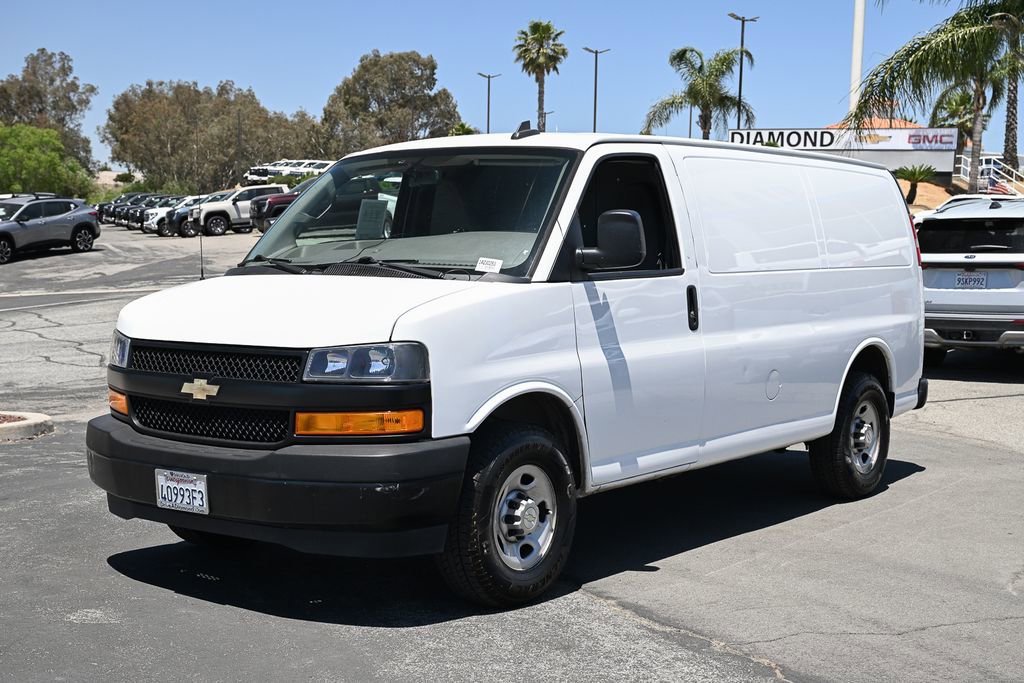 Used 2021 Chevrolet Express 2500 RWD image 9