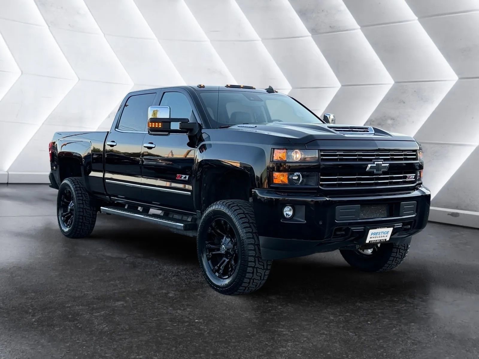 Used 2019 Chevrolet Silverado 3500 LTZ w/ Duramax Plus Package AWD/4WD image 7