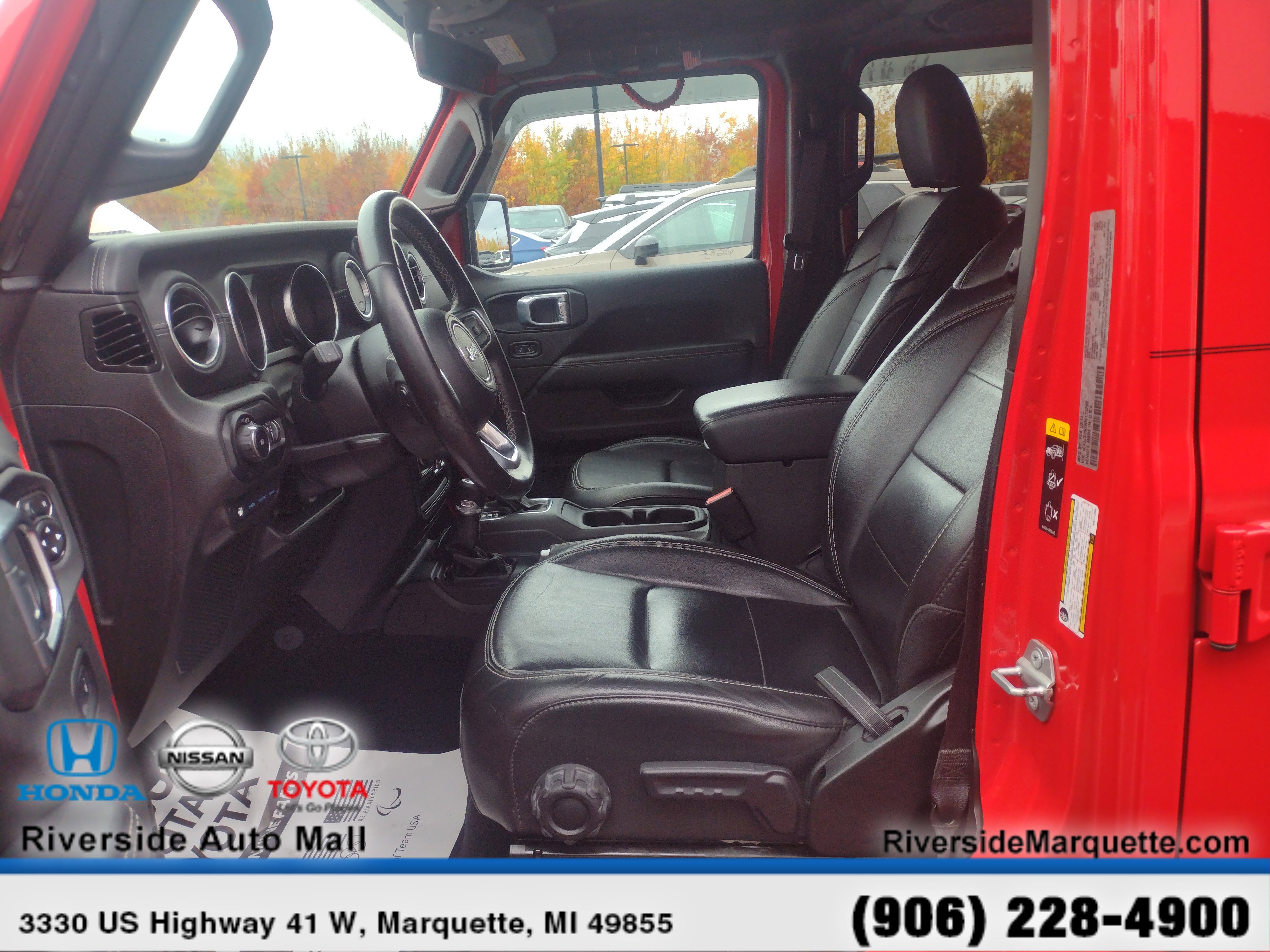 Used 2022 Jeep Wrangler Unlimited Sahara image 15