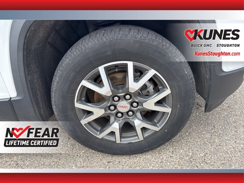 Used 2023 GMC Acadia SLT image 15