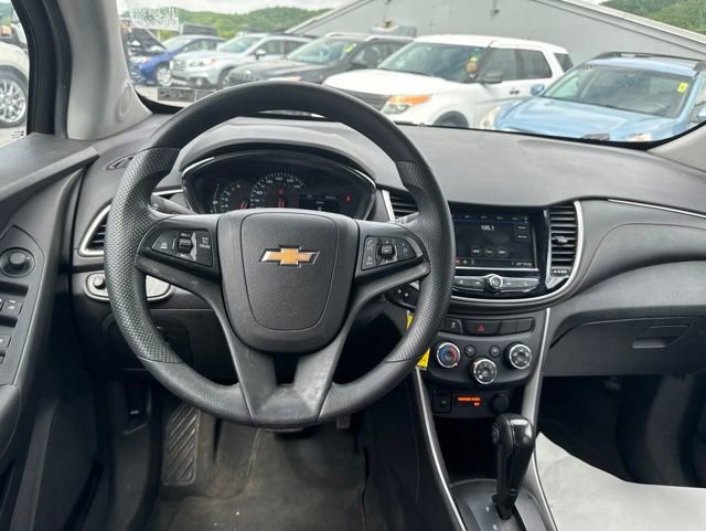 Used 2019 Chevrolet Trax LS w/ Tint and Cruise Package FWD image 13