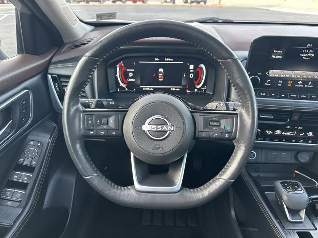 Used 2023 Nissan Rogue Platinum w/ Platinum Premium Package image 24