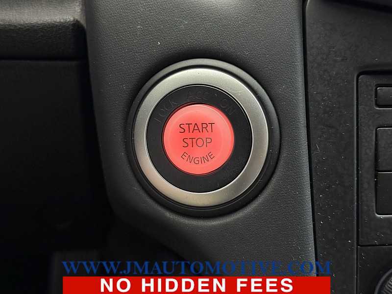 Used 2016 Nissan 370Z Coupe RWD image 28