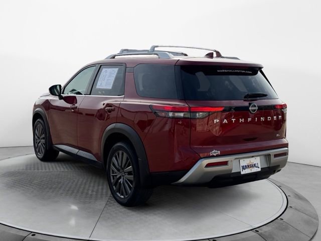 Used 2024 Nissan Pathfinder SL w/ SL Premium Package image 5