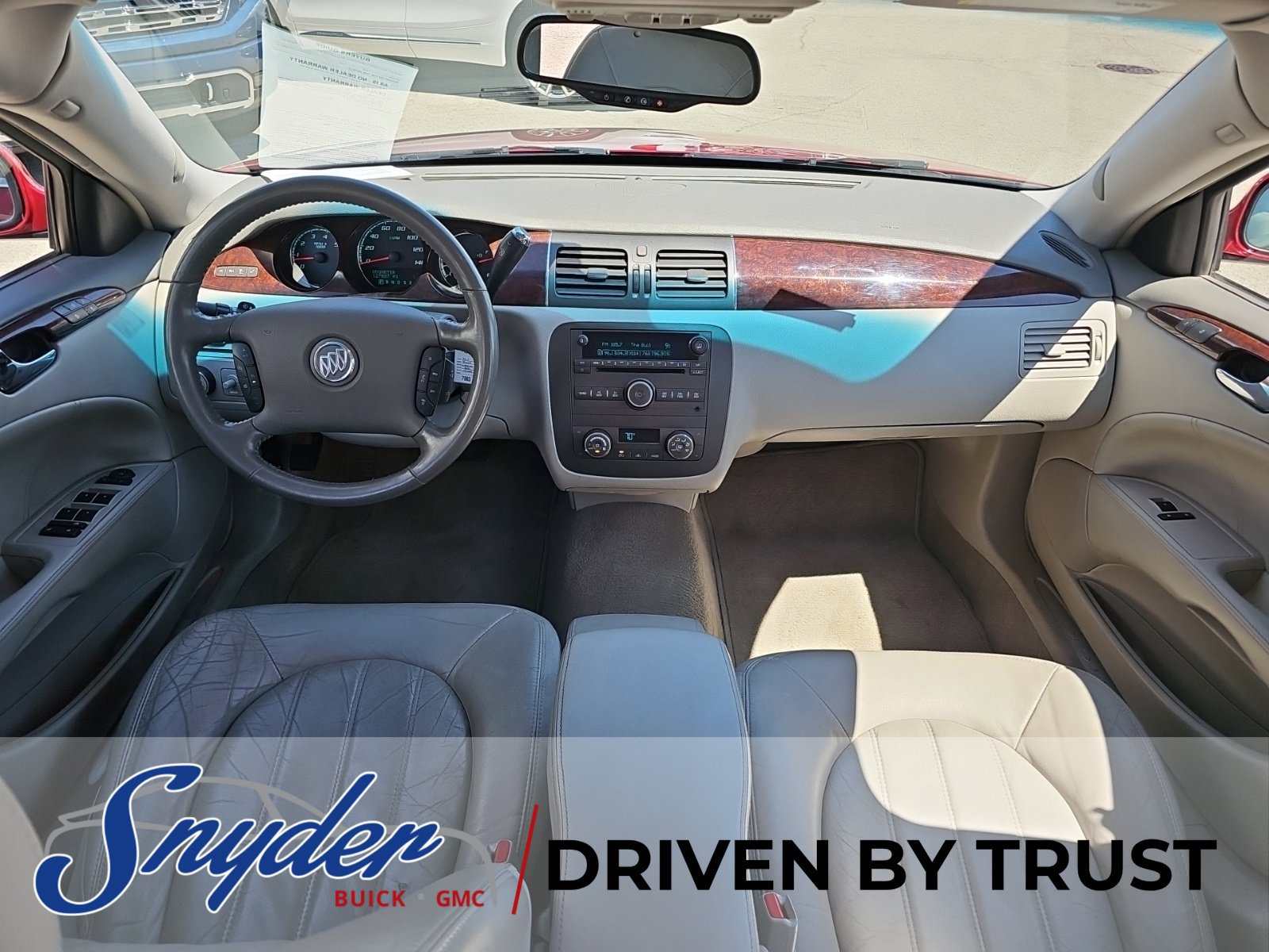 Used 2011 Buick Lucerne CXL FWD image 19