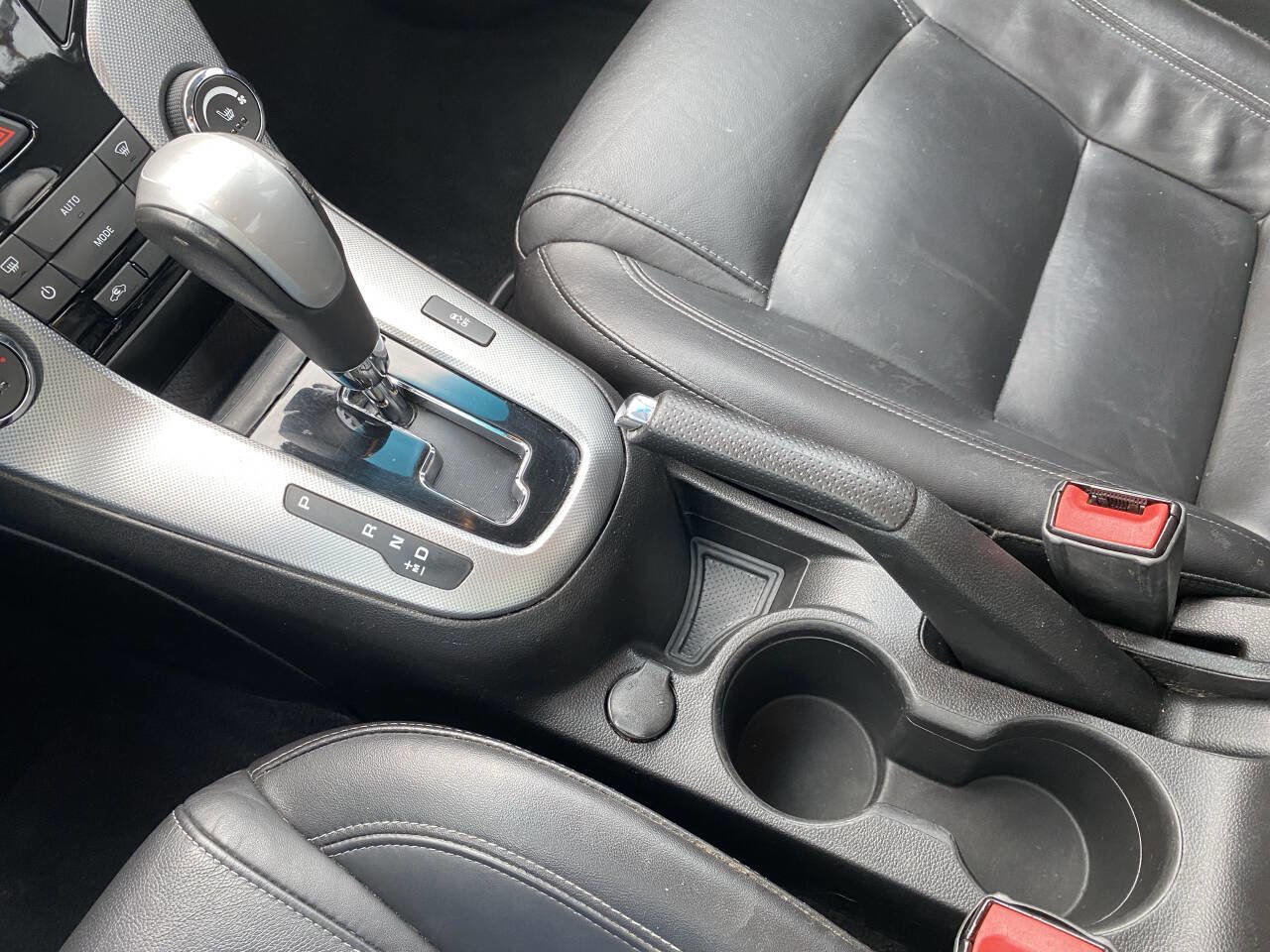 Used 2016 Chevrolet Cruze LTZ FWD image 30