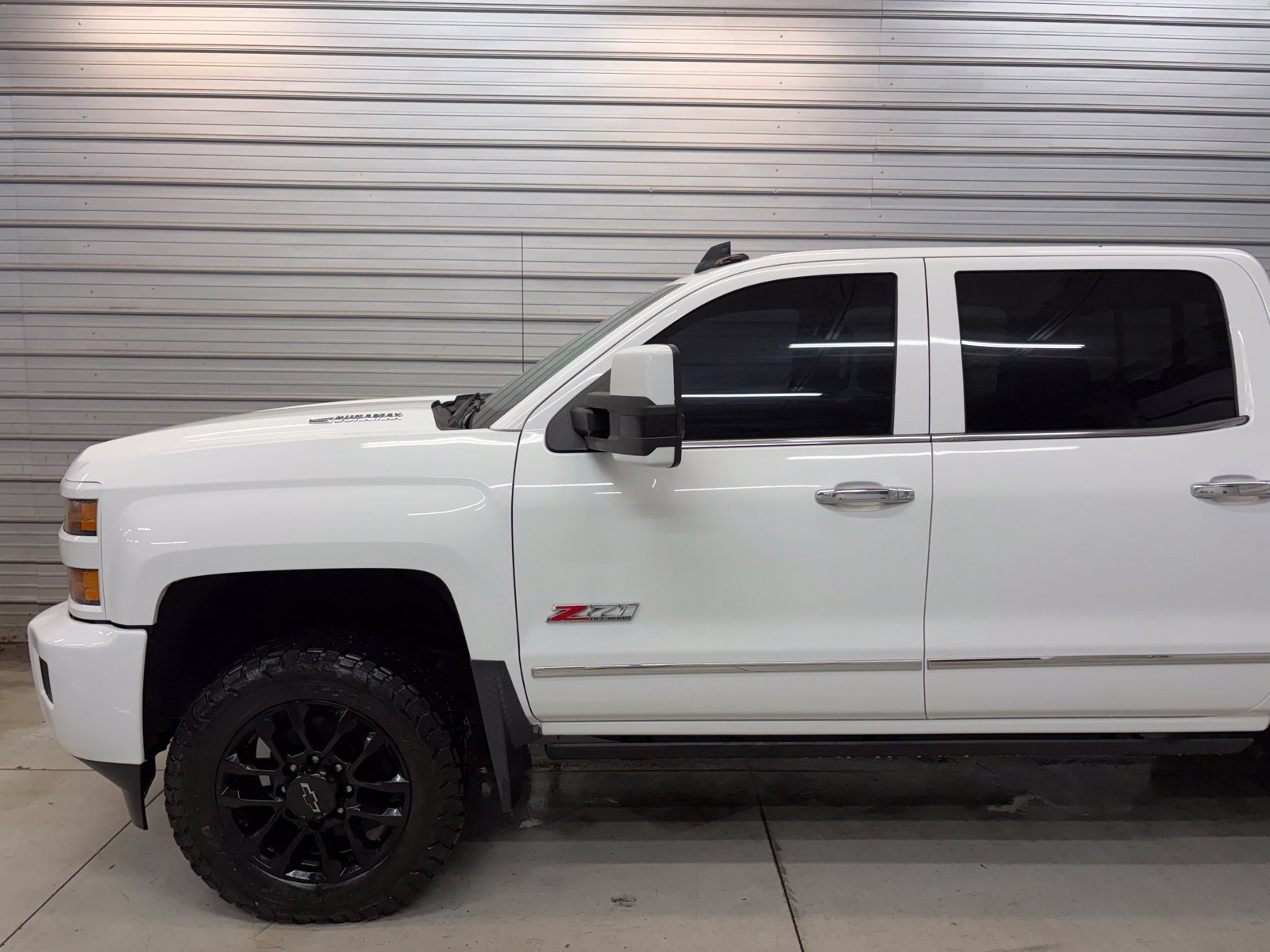Used 2016 Chevrolet Silverado 2500 LTZ w/ Duramax Plus Package AWD/4WD image 3