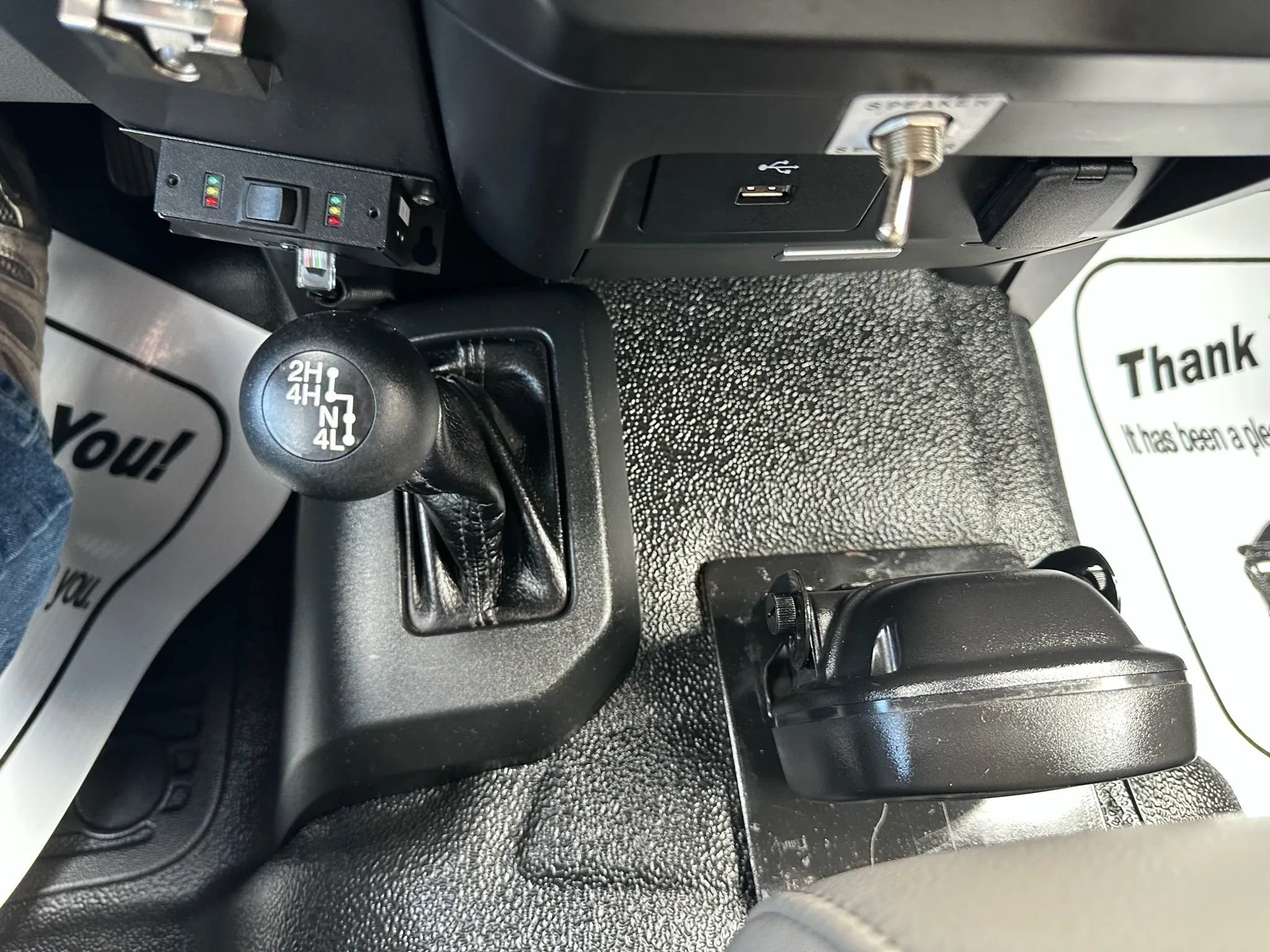 Used 2017 Ford F550 4x4 Crew Cab Super Duty image 9
