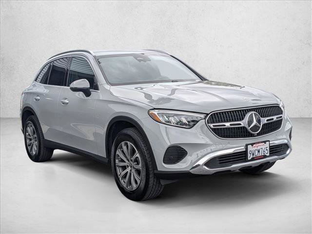 Used 2026 Mercedes-Benz GLC 300 video 3