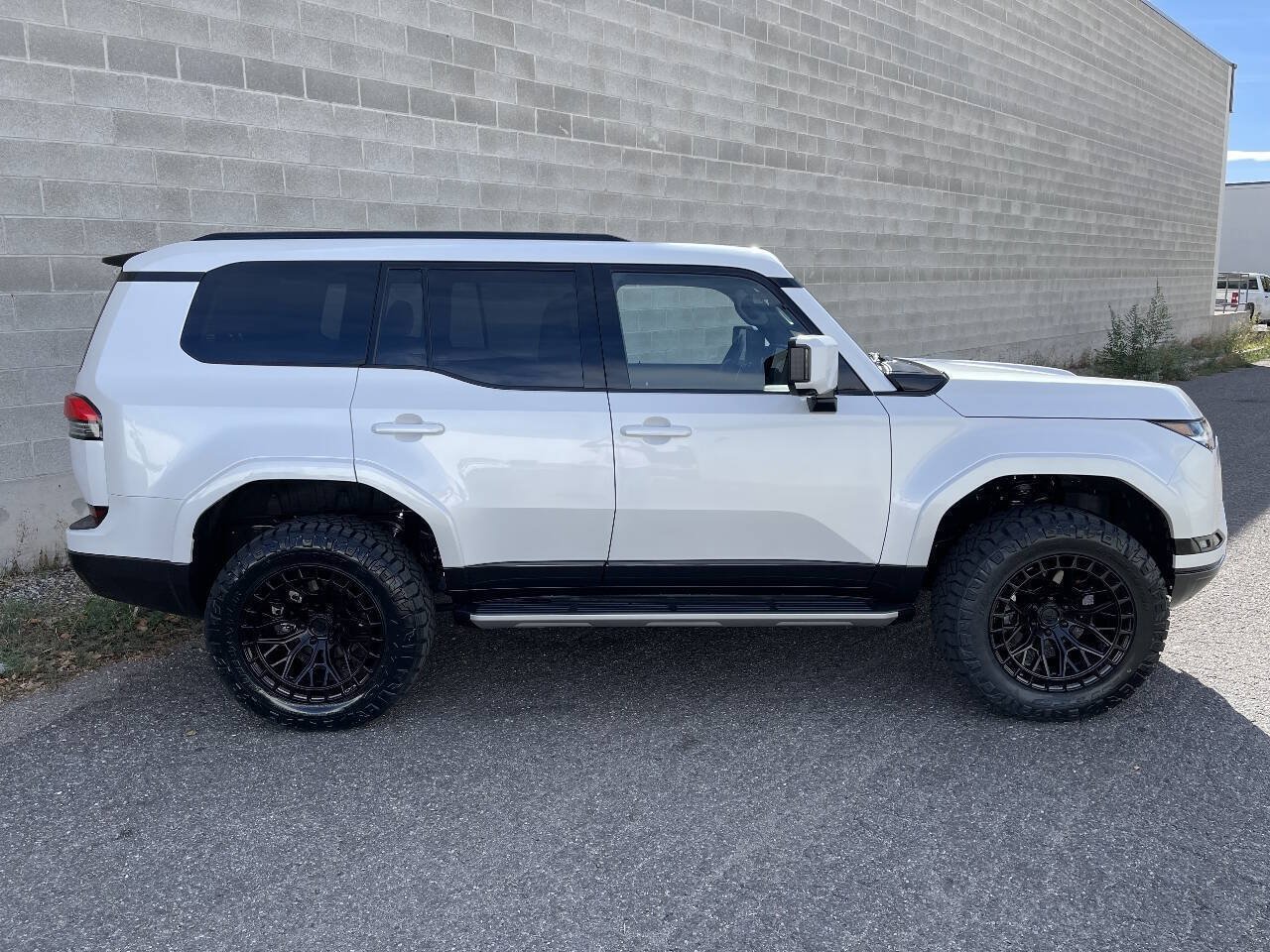 Used 2026 Lexus GX 550 w/ Cold Area Package AWD/4WD image 6