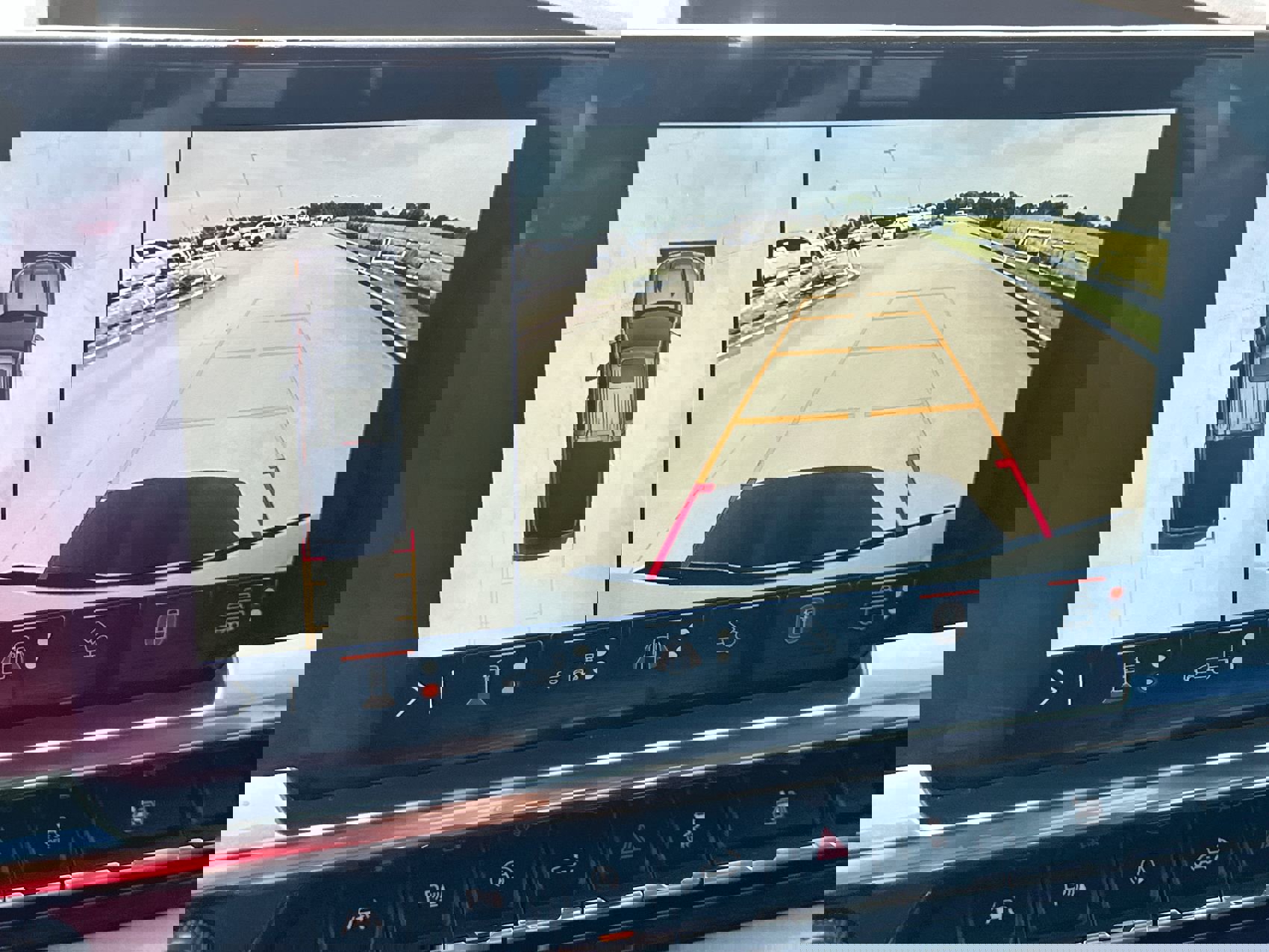 Used 2024 Chevrolet Silverado 1500 High Country w/ High Country Premium Package image 17