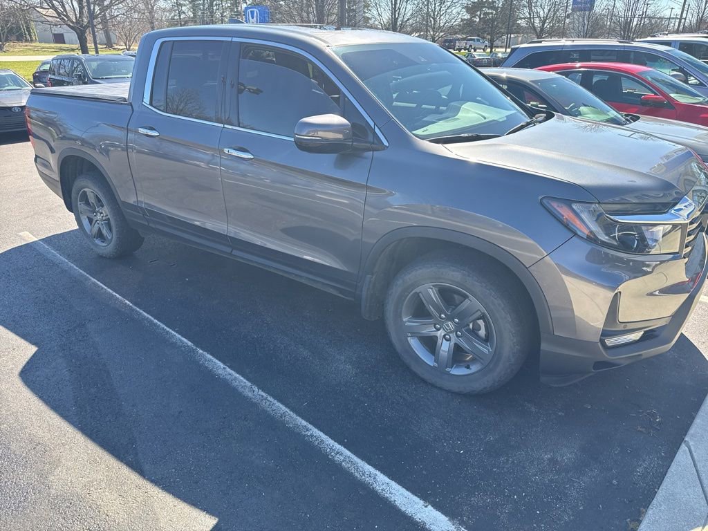 Used 2023 Honda Ridgeline RTL-E image 2