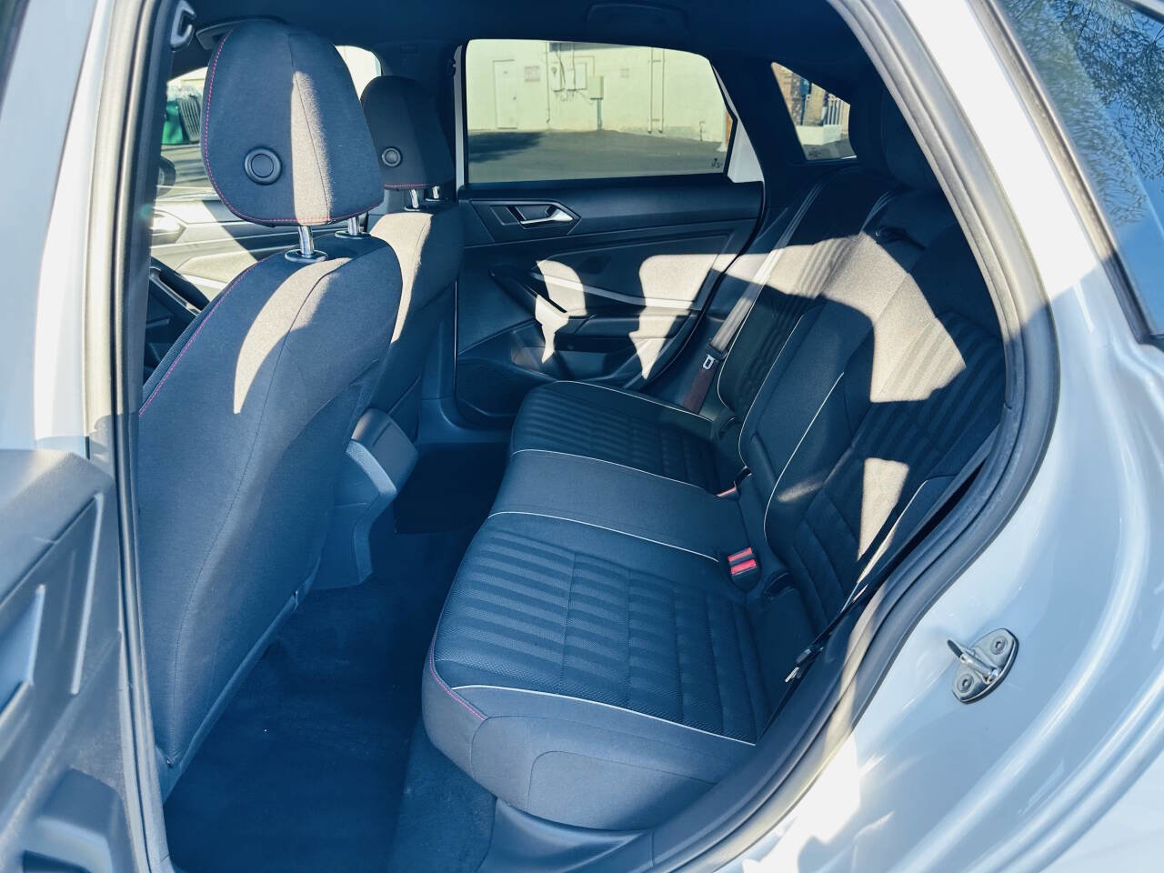 Used 2019 Volkswagen Jetta GLI image 16