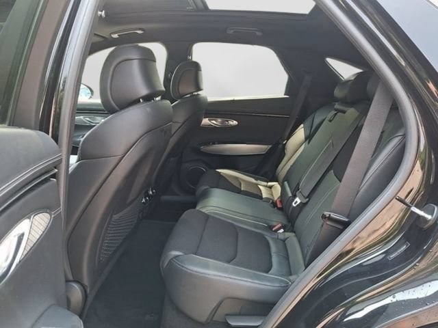 Used 2024 Genesis GV70 2.5T w/ Sport Prestige Package AWD/4WD image 12