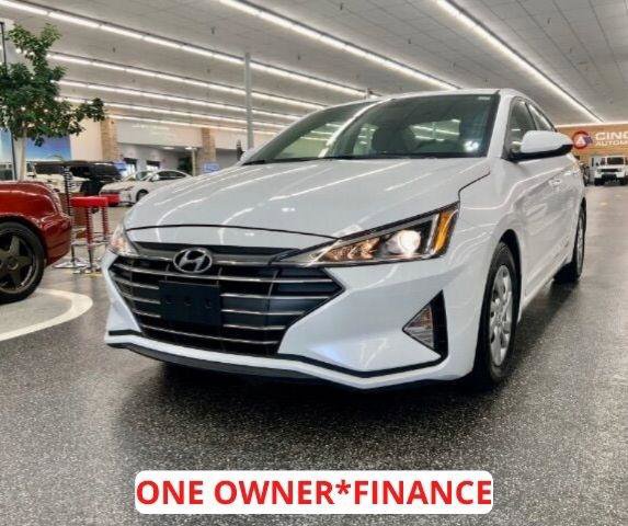 Used 2019 Hyundai Elantra SE FWD image 1
