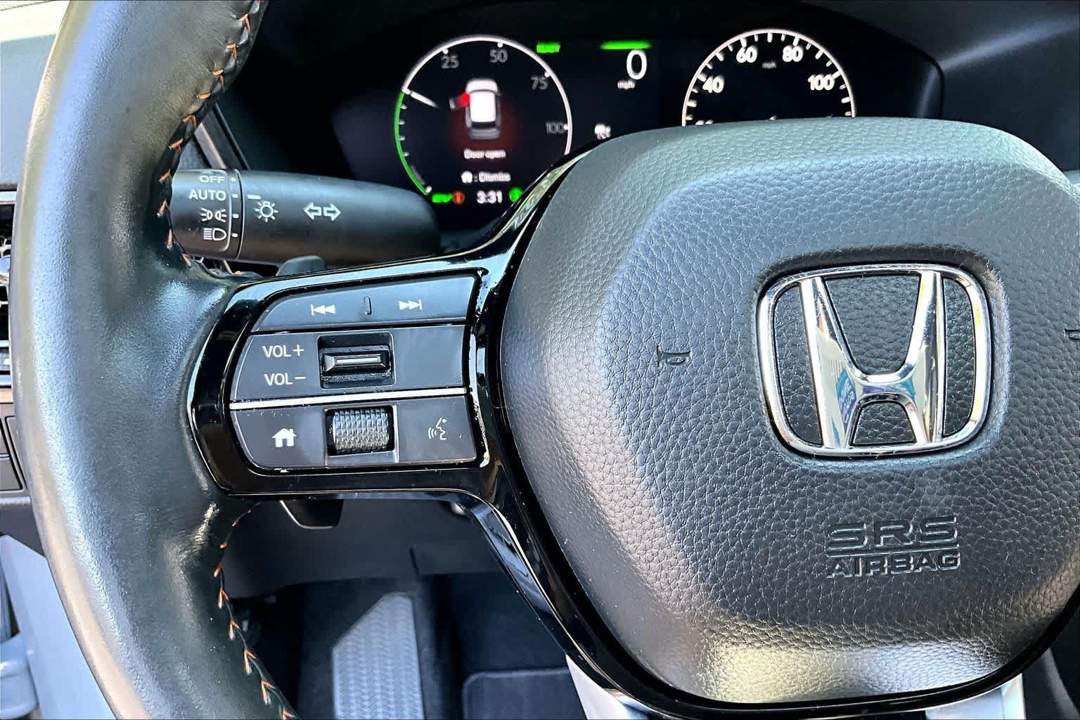 Used 2024 Honda CR-V Sport Touring image 24