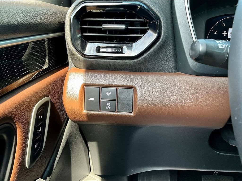 Used 2023 Honda Pilot Elite image 17