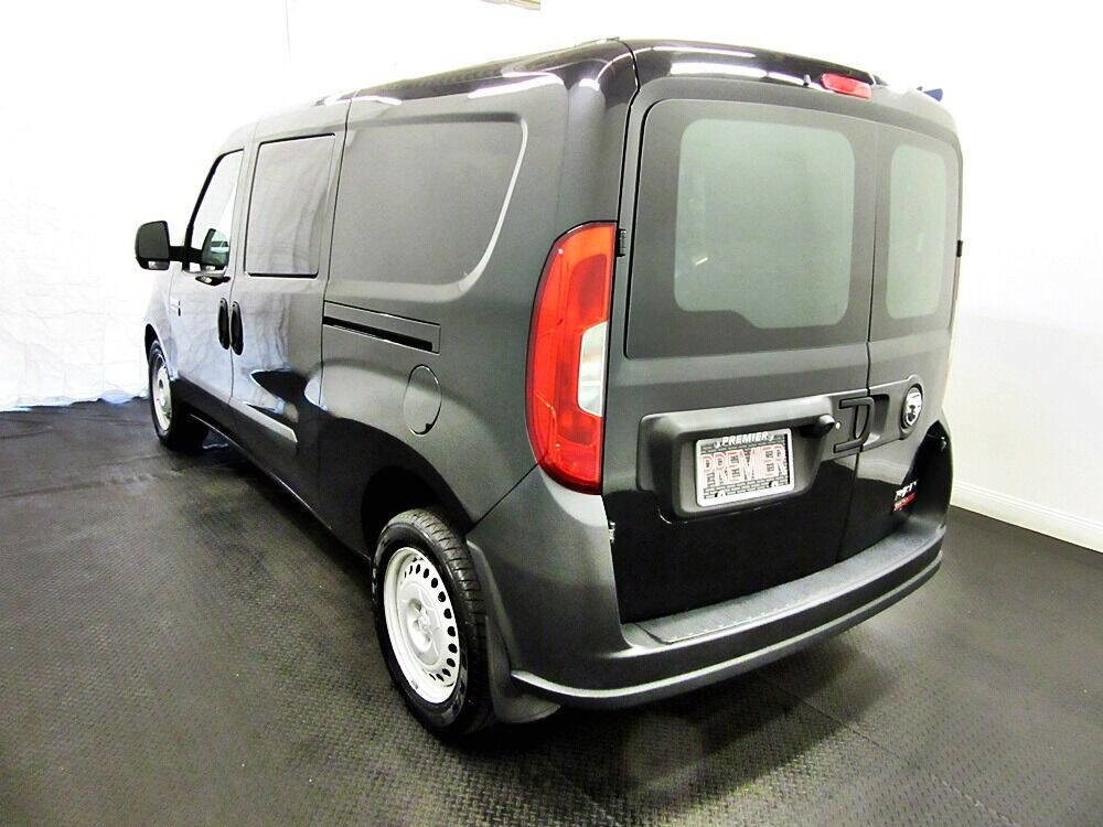 Used 2019 RAM ProMaster City Tradesman FWD image 4