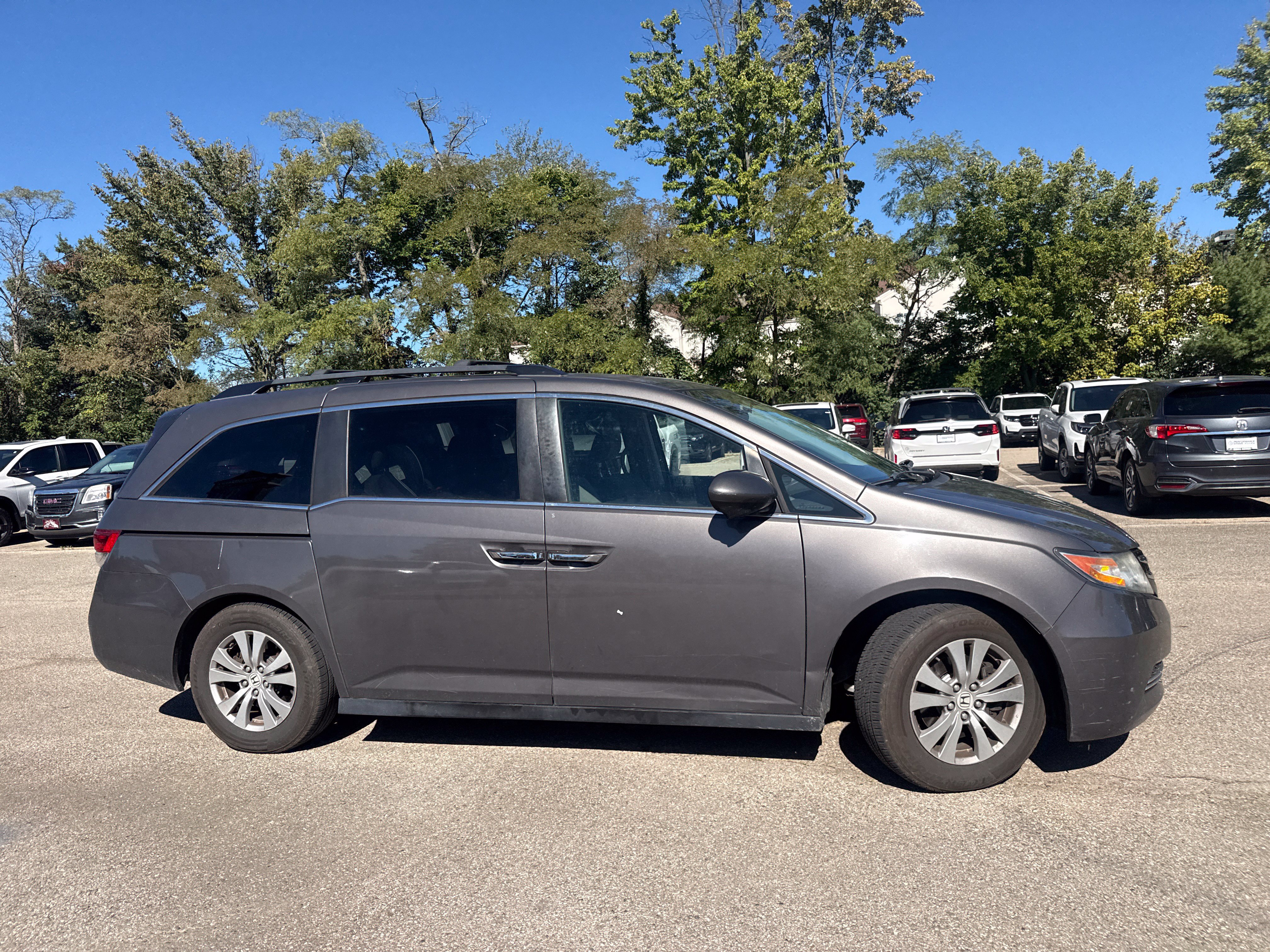 Used 2016 Honda Odyssey SE image 23
