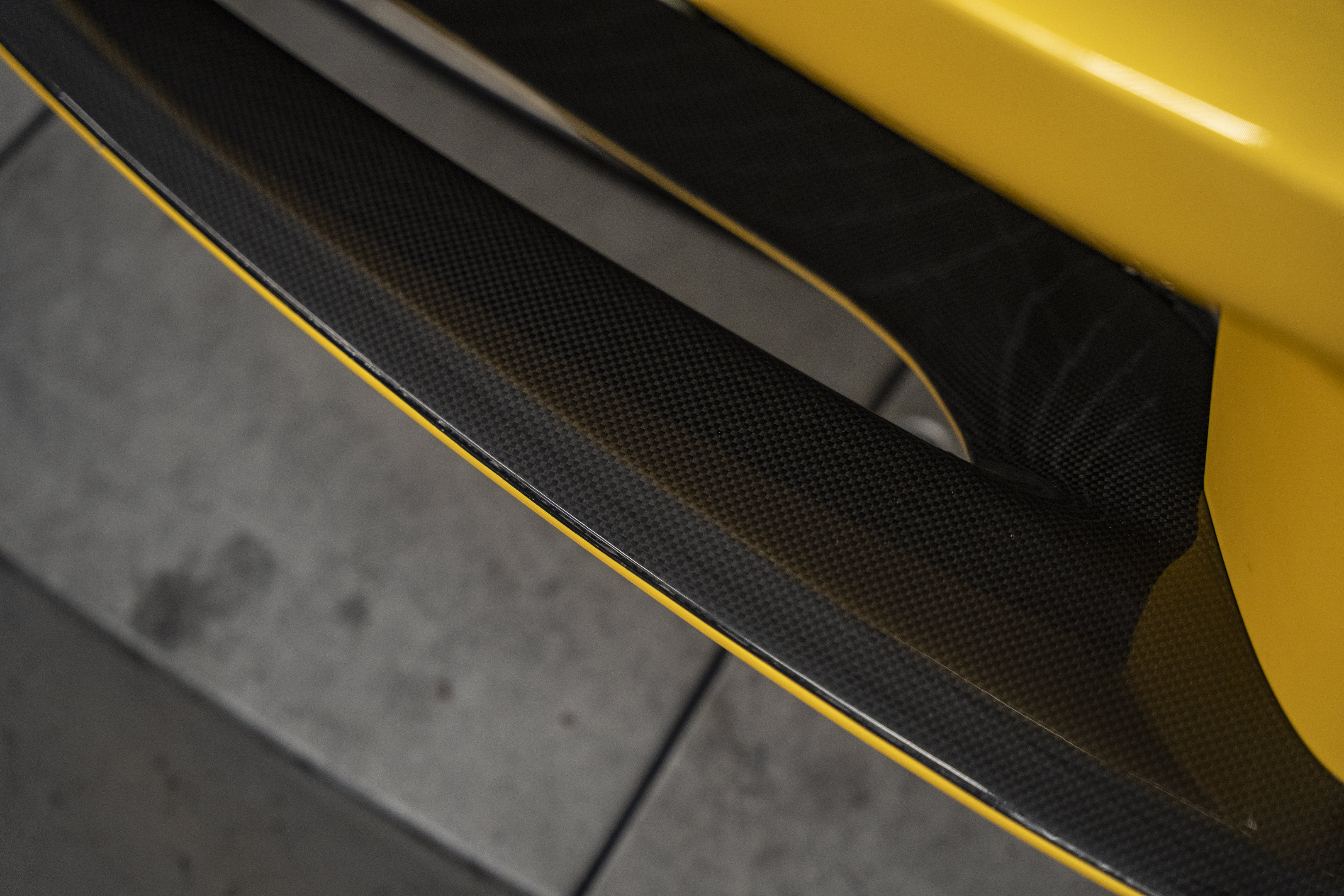Used 2018 Ferrari 488 Spider RWD image 14