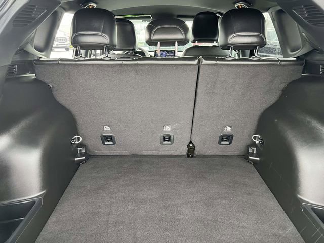 Certified 2025 Jeep Compass Limited image 7