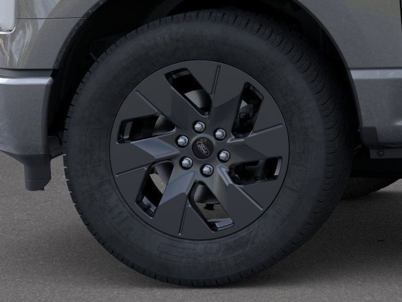New 2025 Ford F150 Lightning Flash image 19