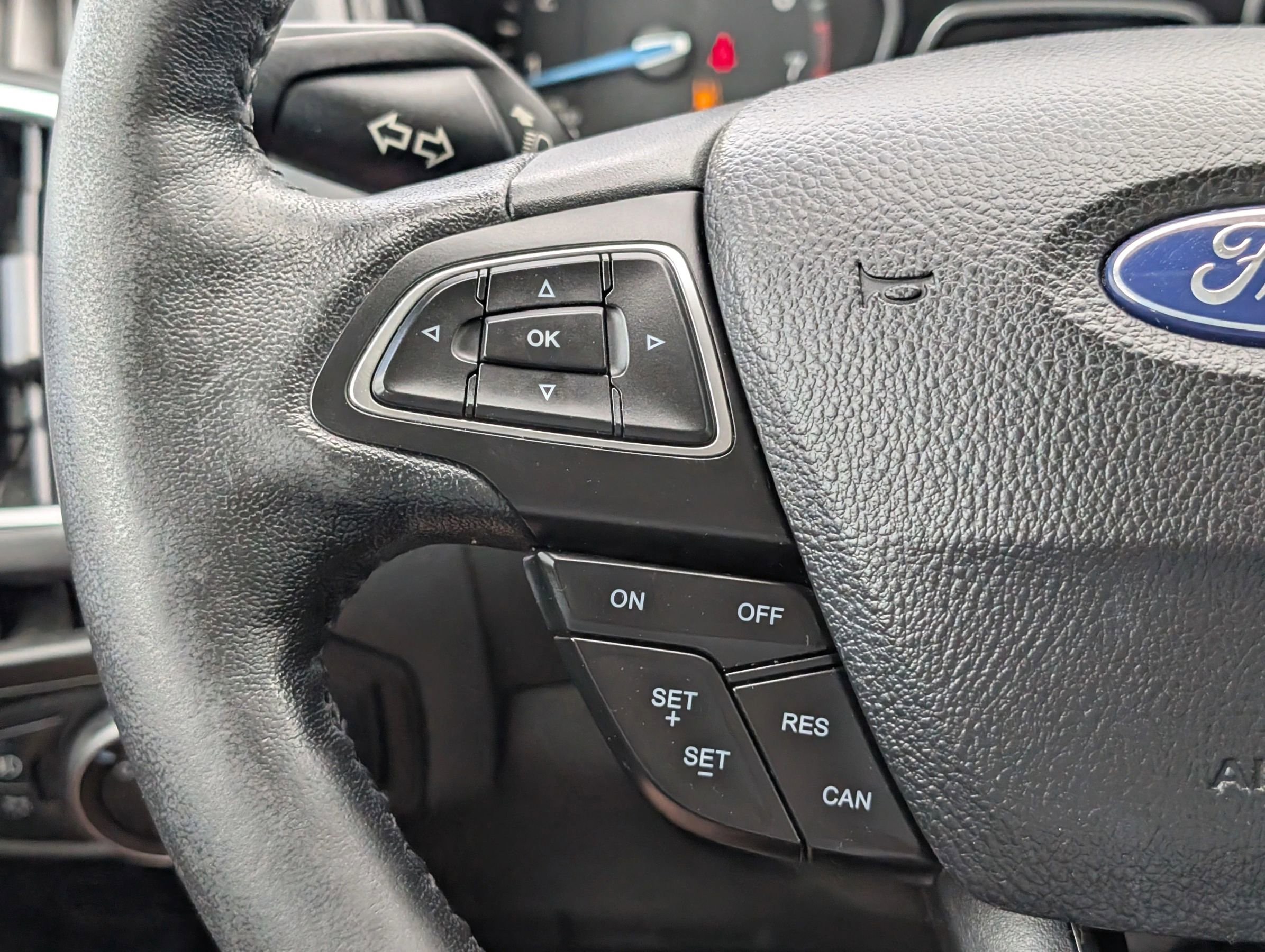 Used 2017 Ford Focus Titanium image 26