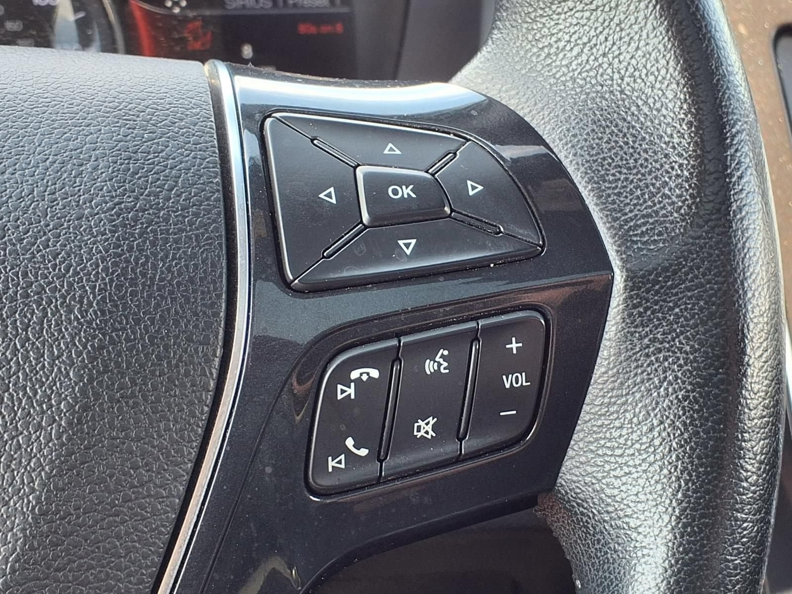 Used 2017 Ford Explorer Limited AWD/4WD image 27