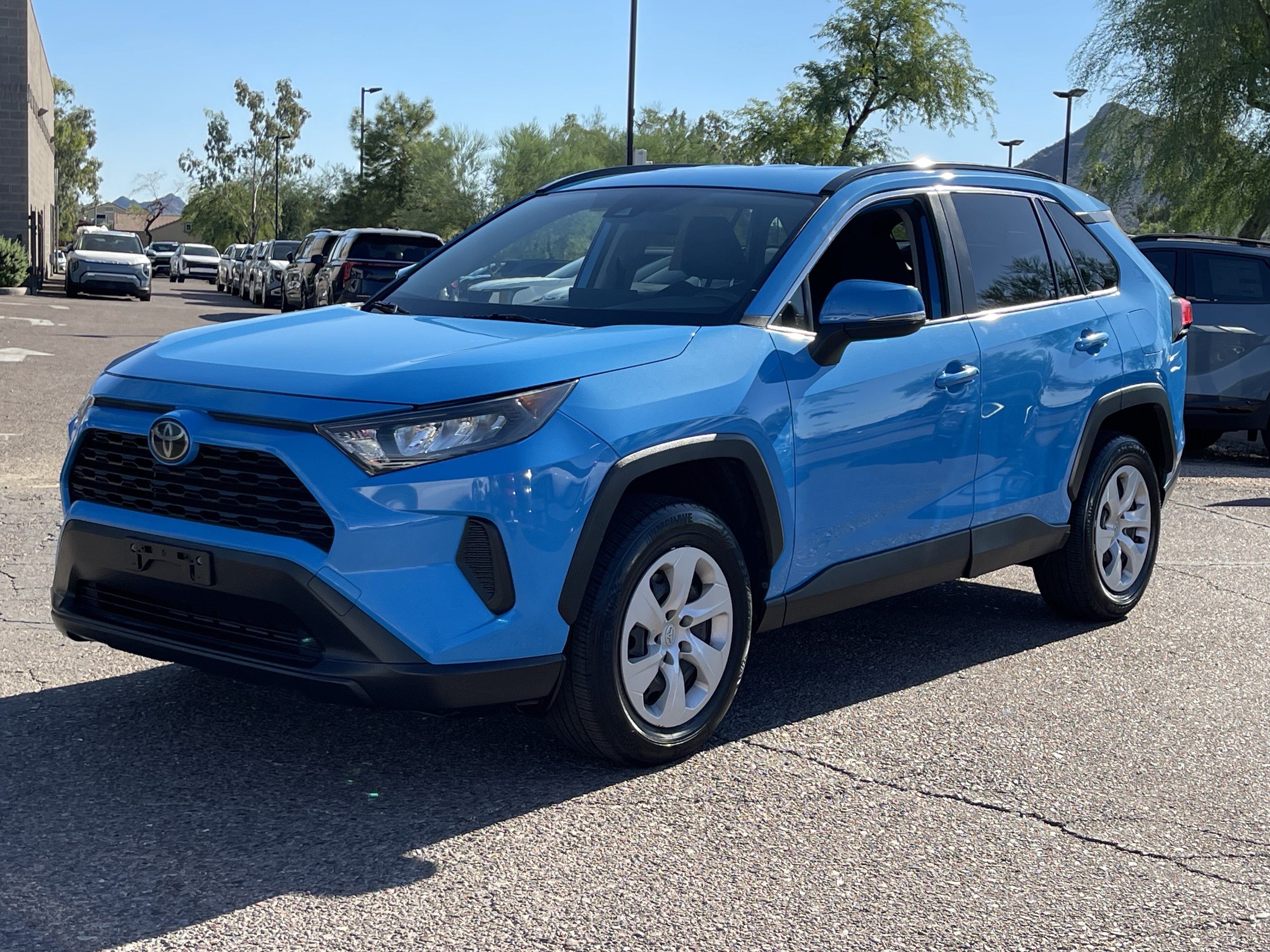 Used 2019 Toyota RAV4 LE w/ All Weather Liner Package FWD image 7